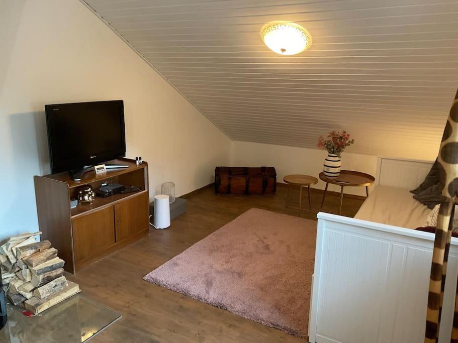 Wohnung In Idyllischem Oertchen เมสเชอเดอ ภายนอก รูปภาพ