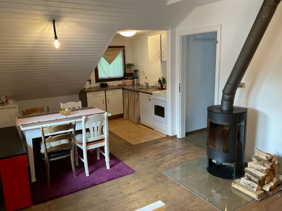 Wohnung In Idyllischem Oertchen เมสเชอเดอ ภายนอก รูปภาพ